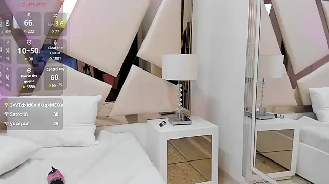 HollyBloom_ Live XXX-chat