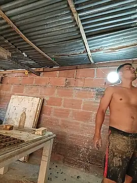 hoteder Adlı Modelin Canlı XXX Sohbeti