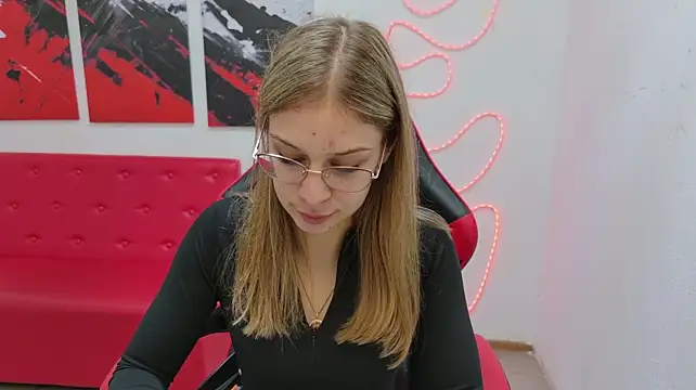 XXX chat uživo modela AlicePulse