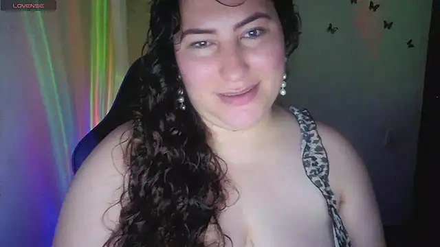 Živý XXX chat JANNAH_MARTINEZ