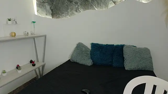 Chat +18 de Monyel_Blake ao vivo