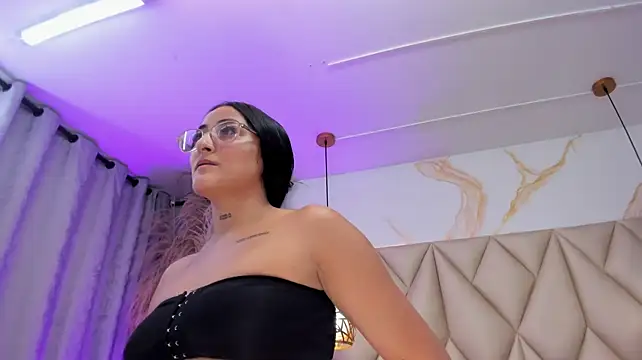 Chatroom XXX en direct de Ibbie_drastic