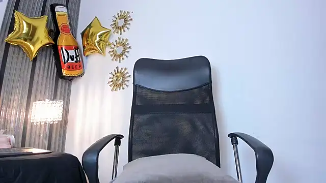 Slutty_Vicky: απευθείας συνομιλία ΧΧΧ