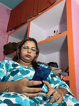 Aayra_Joshi Chat XXX in diretta