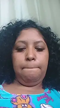 Isabel_and_Heckler XXX чат на живо