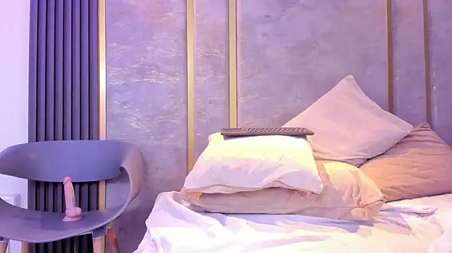 SofiaBrock Adlı Modelin Canlı XXX Sohbeti