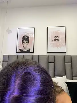 JuliaColemann – Naživo XXX chat