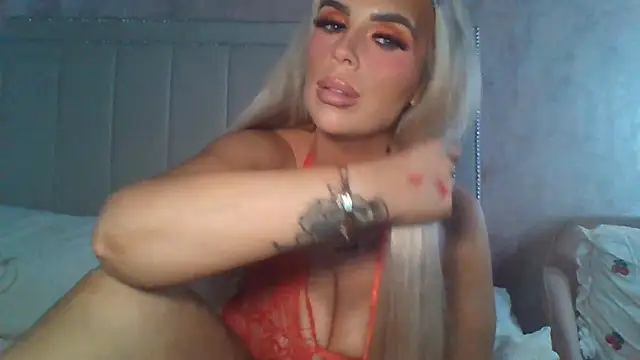 miamaixox Adlı Modelin Canlı XXX Sohbeti