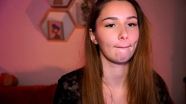 queenofbambies Adlı Modelin Canlı XXX Sohbeti