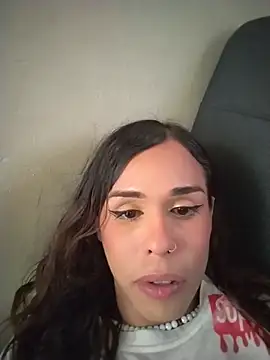 Chat XXX ao vivo de pretty_ariiel