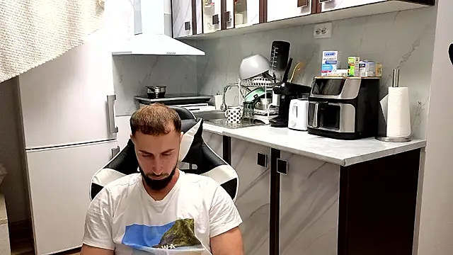 RyanStorm_'s Live XXX Chat
