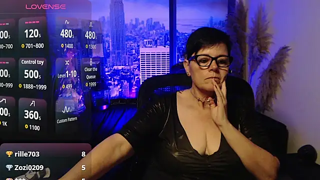 ninarandmann's Live XXX Chat