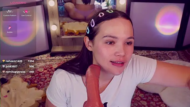 Chery_Lady22 Chat XXX in diretta