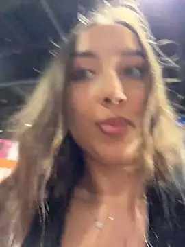 Chat XXX en directo de ICrazyOneIRL