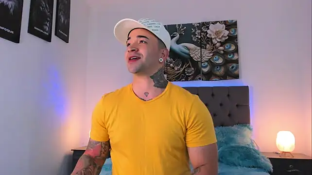Mathew_Colee's Live XXX Chat