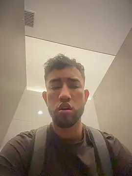 liam_bronwのライブXXXチャット