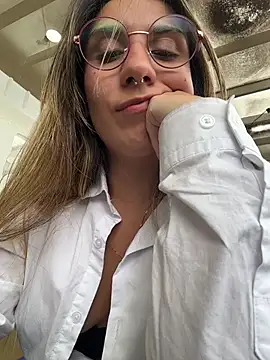 sarah_honey__ 现场XXX聊天