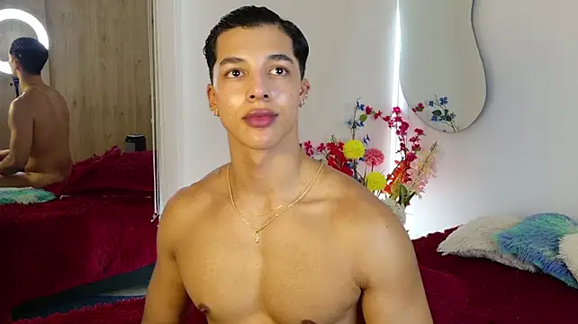 Troye_Williams Live XXX Chat
