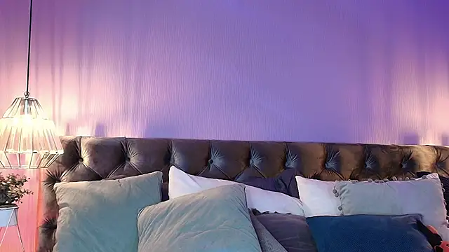 Charlotte_Germanotta_'s Live XXX Chat