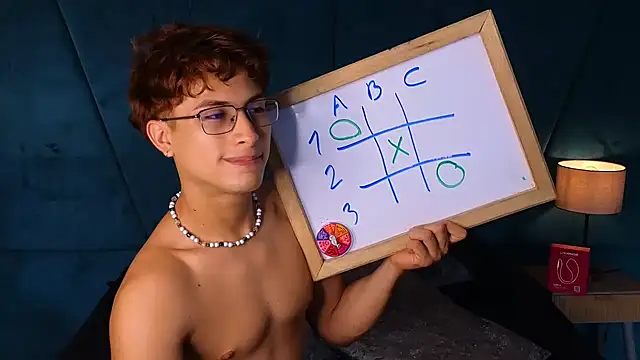 Aaron_Eze 라이브 XXX 채팅