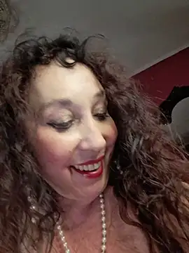 XXX chat uživo modela GypsyEsmeralda