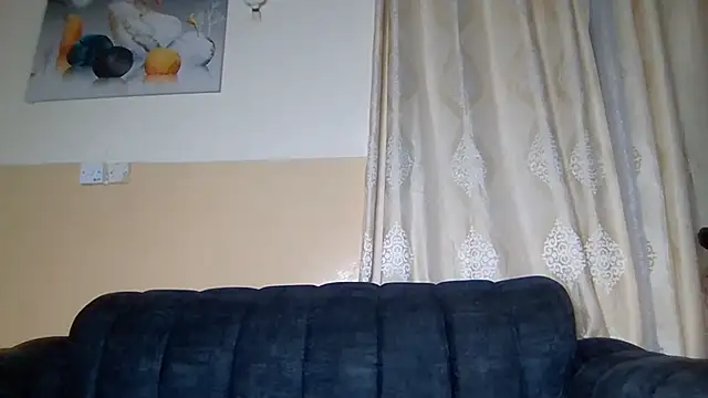 צ'אט XXX בשידור חי של EbonyMonroe
