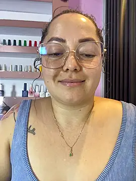 Nails_Lucian Live XXX chat