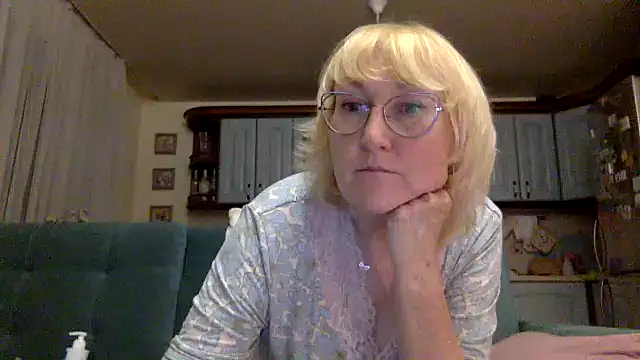 Chatroom XXX en direct de Zeyona