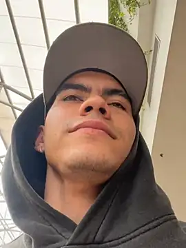 Alejandro_vega_ Live XXX-Chat