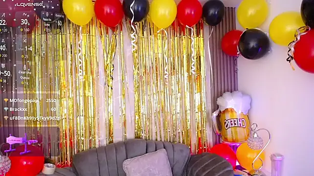 Raven_Wood Live XXX-chat