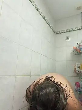 Francesexe - Je me doigte la chatte 💦