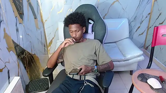 ManSant Live XXX-Chat