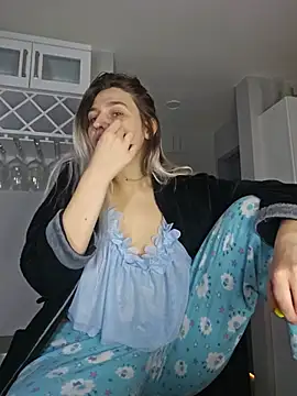 ScarletsWeb élő XXX-chatje