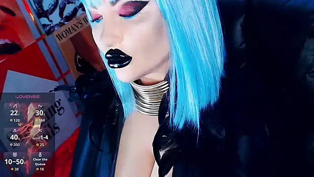XXX chat uživo modela Roxyenergy