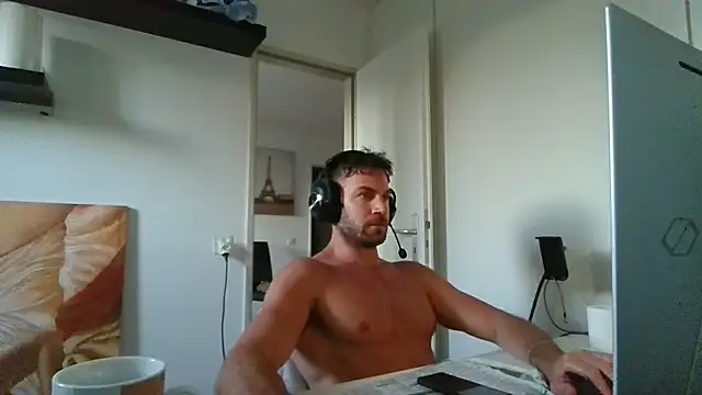 alpha-hunk – Live XXX-chat