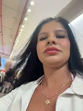 Chat XXX ao vivo de Elara_Luxe