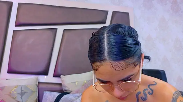 NicoleEsposito Chat XXX live