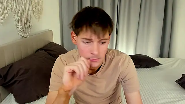 Kyle_Barry Live XXX-chat