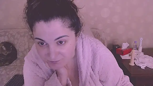 SoftLia Adlı Modelin Canlı XXX Sohbeti