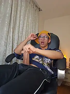 TOMBOYSEXX Pertunjukan Webcam