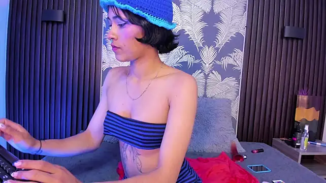 Jenay_Rosse's Live XXX Chat