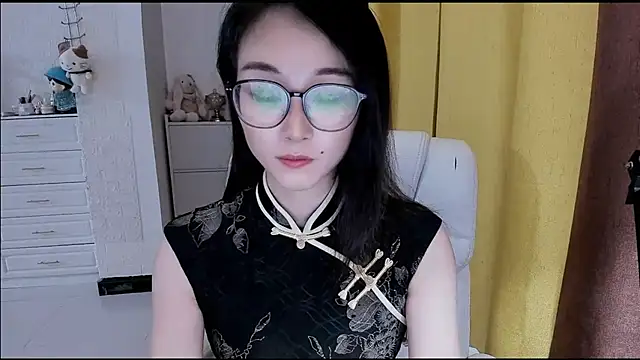 NIAN-ern Live XXX chat