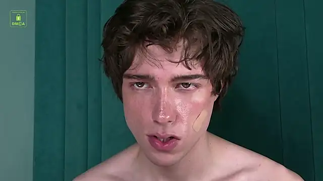 צ'אט XXX בשידור חי של mark_shot
