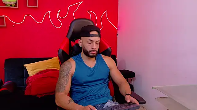 Mike_savage3 Live XXX Chat