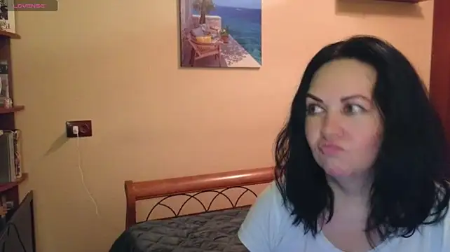 צ'אט XXX בשידור חי של Roxy_doll