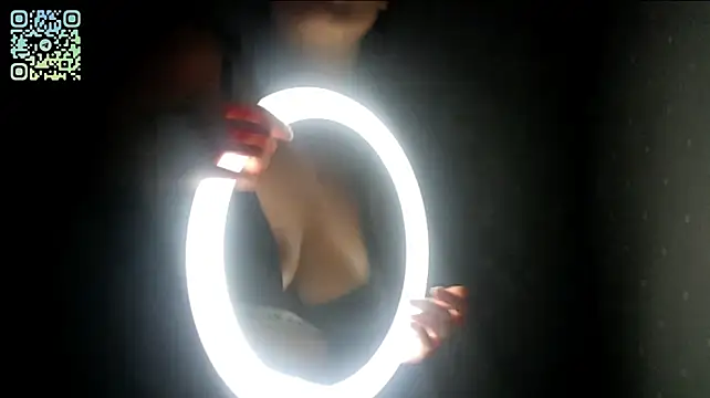 XXX chat uživo modela LemonySweep