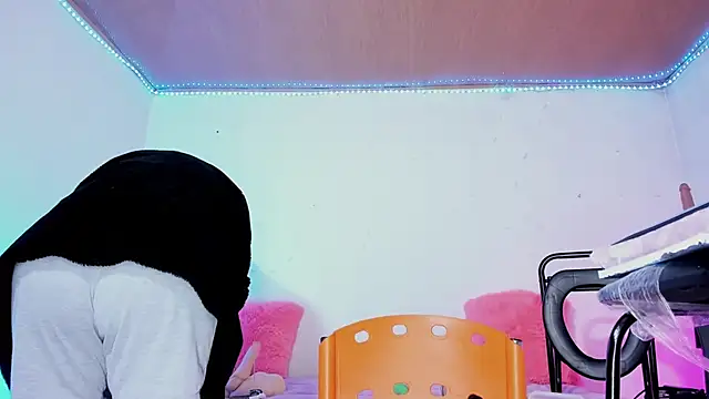 Chat +18 de karol_stom ao vivo