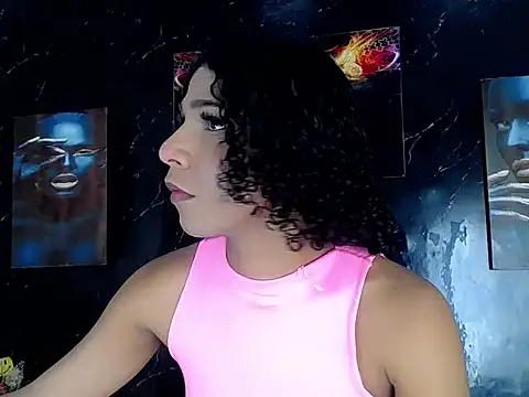 Brittany_Queen_ Chat XXX live