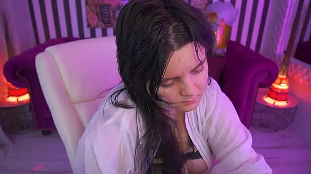 XXX chat uživo modela LittleShyy