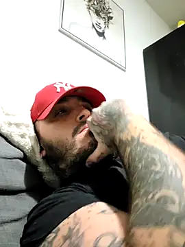 MrBearTattooX Webcam show